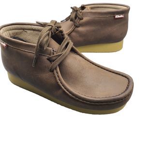 Clarks | Shoes | Clarks Stinson Hi Booties Brown Leather Moc  display picture 3